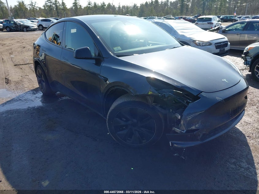 2024 Tesla Model Y Long Range Dual Motor All-Wheel Drive