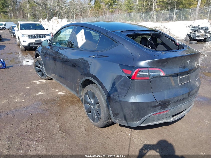 2024 Tesla Model Y Long Range Dual Motor All-Wheel Drive