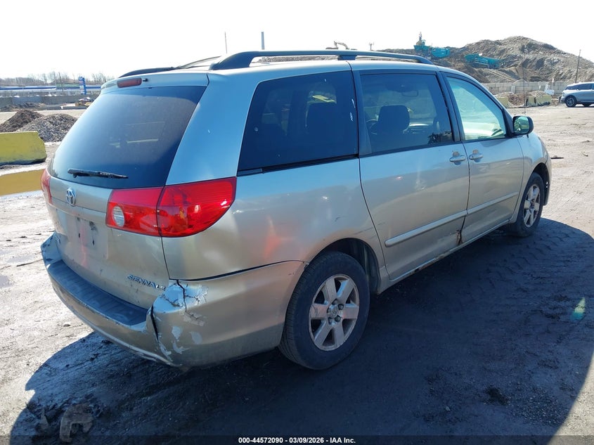 2006 Toyota Sienna Le