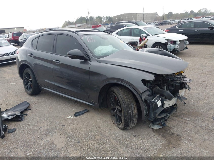 2021 ALFA ROMEO STELVIO TI AWD