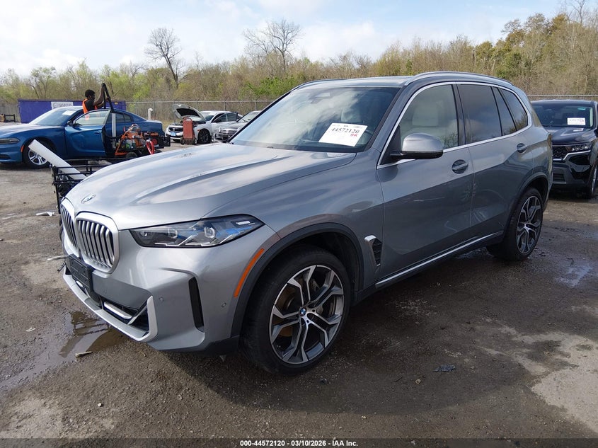 2024 BMW X5 xDrive40I