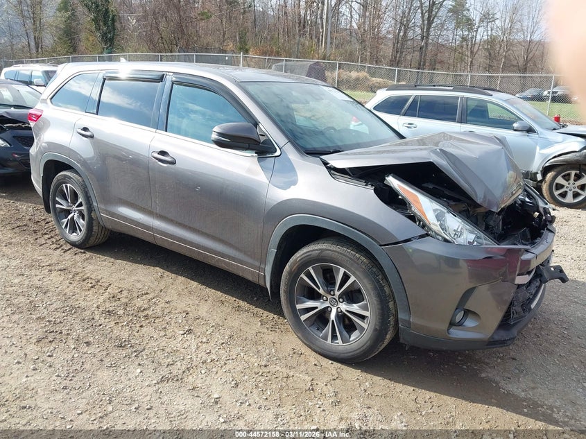 2018 Toyota Highlander Le Plus