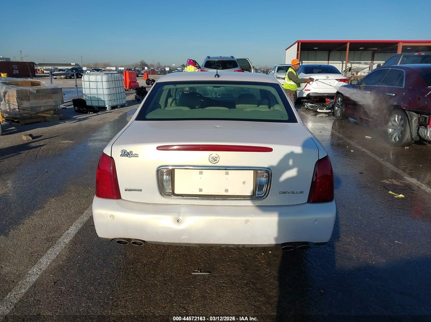 2005 Cadillac Deville Standard VIN: 1G6KD54Y85U215347 Lot: 44572163