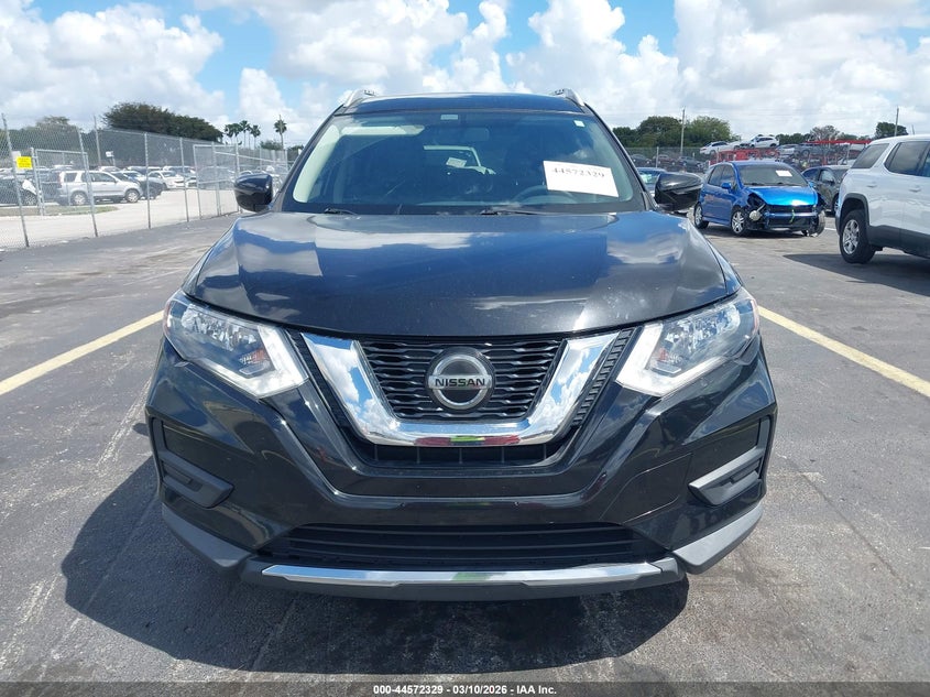 VIN KNMAT2MT9JP566517 2018 NISSAN ROGUE SV