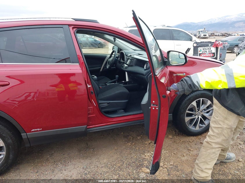 2018 Toyota Rav4 Hybrid Xle