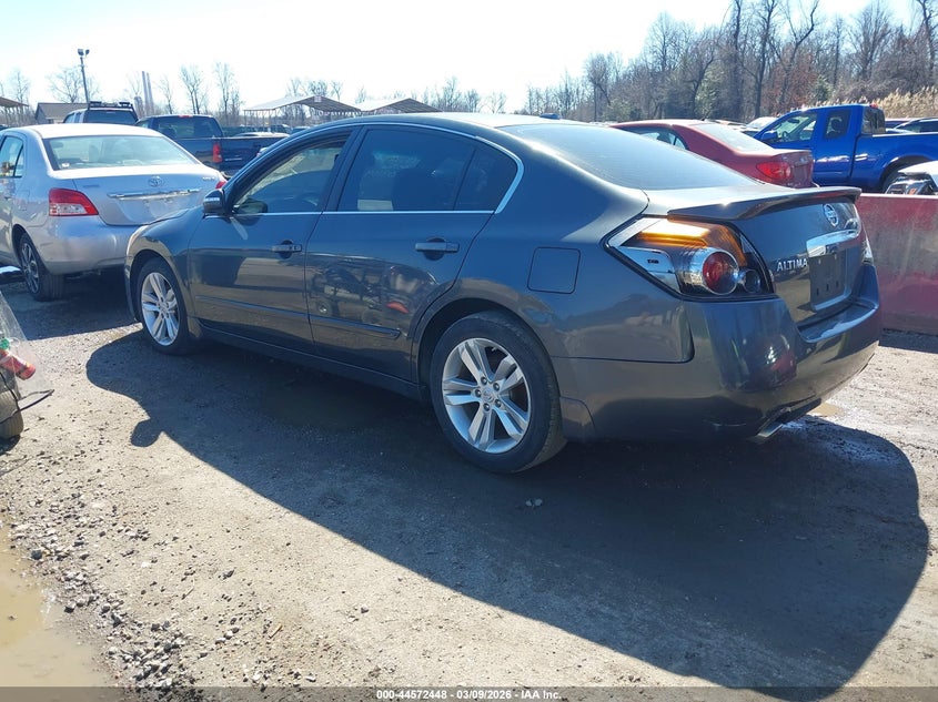 2011 Nissan Altima 3.5 Sr