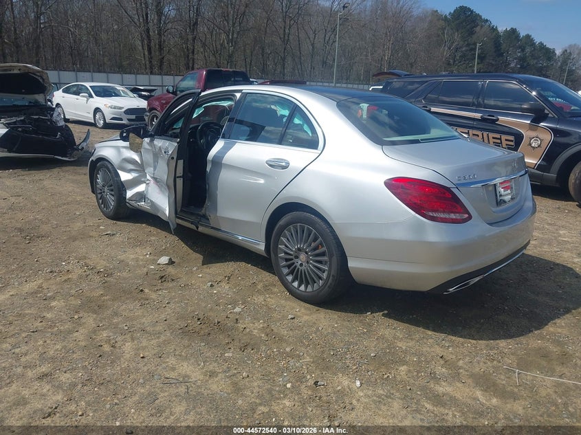 2015 Mercedes-Benz C 300 Luxury 4Matic