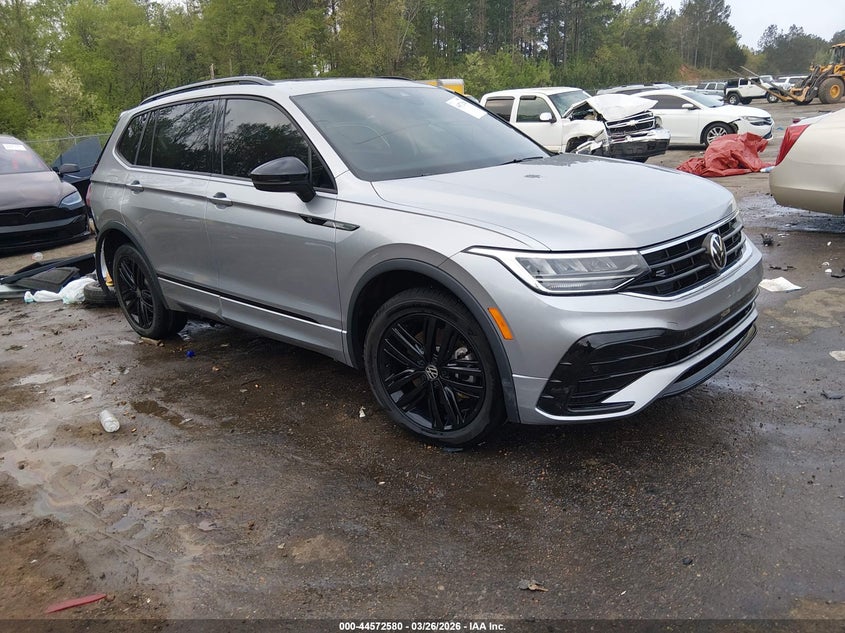 2022 Volkswagen Tiguan 2.0T Se R-Line Black