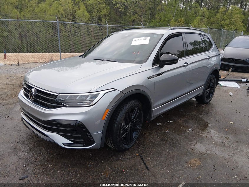 2022 Volkswagen Tiguan 2.0T Se R-Line Black