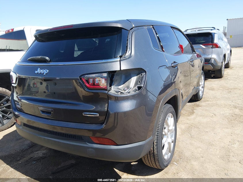 2022 Jeep Compass Latitude Lux 4X4