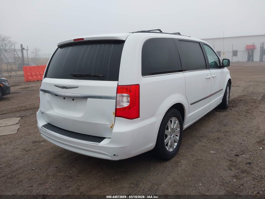 2014 Chrysler Town & Country Touring
