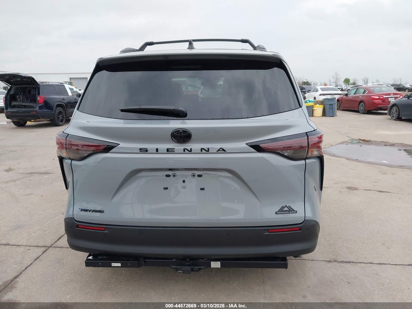2026 Toyota Sienna - вид 16