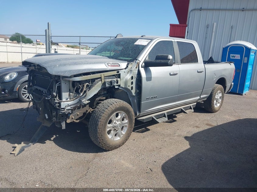 Vin: 3c6ur4dl1kg659195, lot: 45069580, ram 2500 big horn  4x2 6'4 box 20192