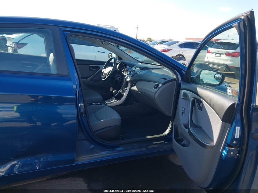 2013 Hyundai Elantra Gls