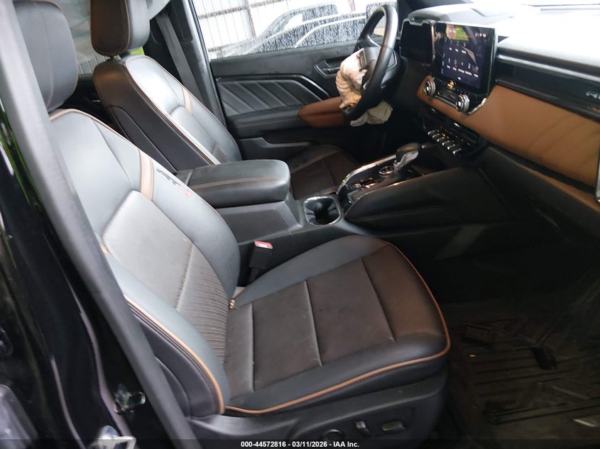 2023 GMC Canyon 4Wd Short Box At4