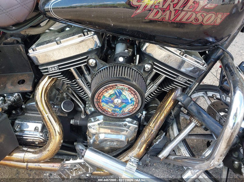 2004 Harley-Davidson Fxdli VIN: 1HD1GNW124K304095 Lot: 44572880