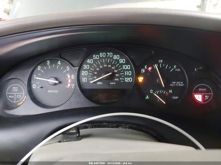 2004 Buick Regal Ls VIN: 2G4WB52KX41174065 Lot: 44572891