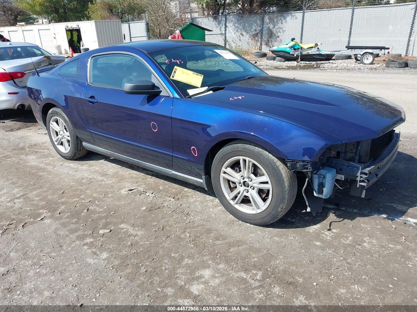 2012 Ford Mustang V6