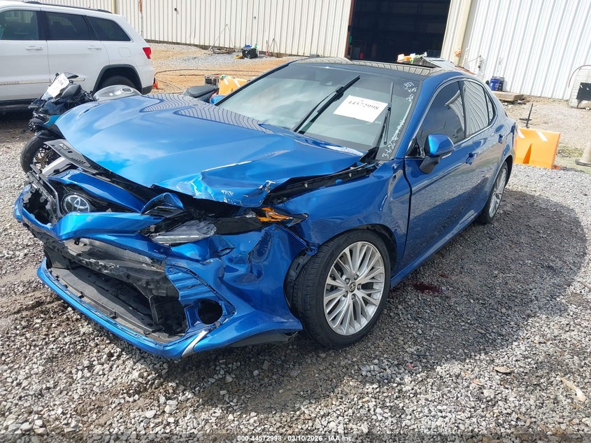 2020 Toyota Camry Xle