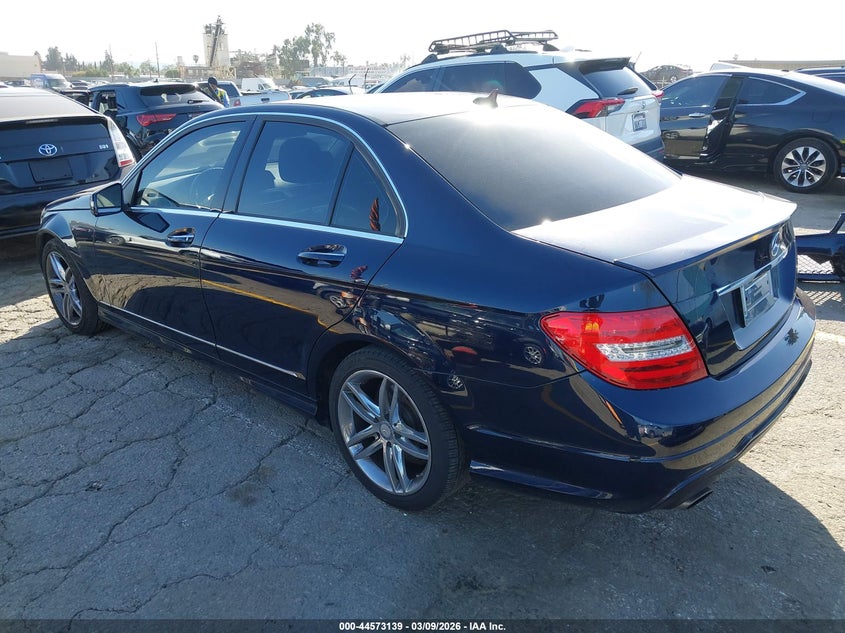 2014 Mercedes-Benz C 250 Sport