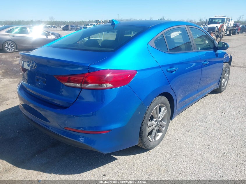 2018 Hyundai Elantra Sel