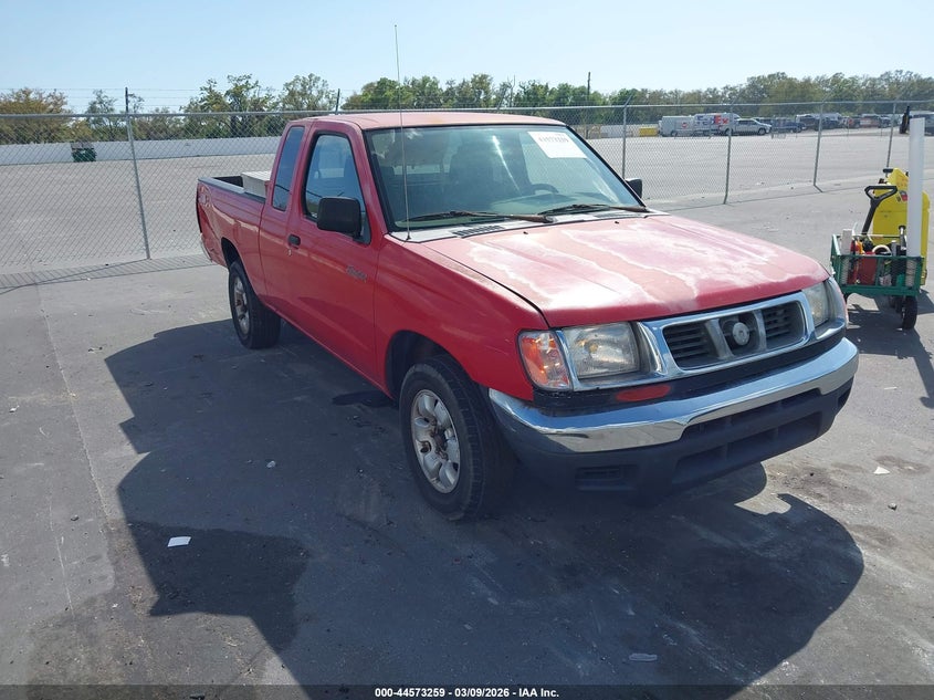 2000 Nissan Frontier Xe