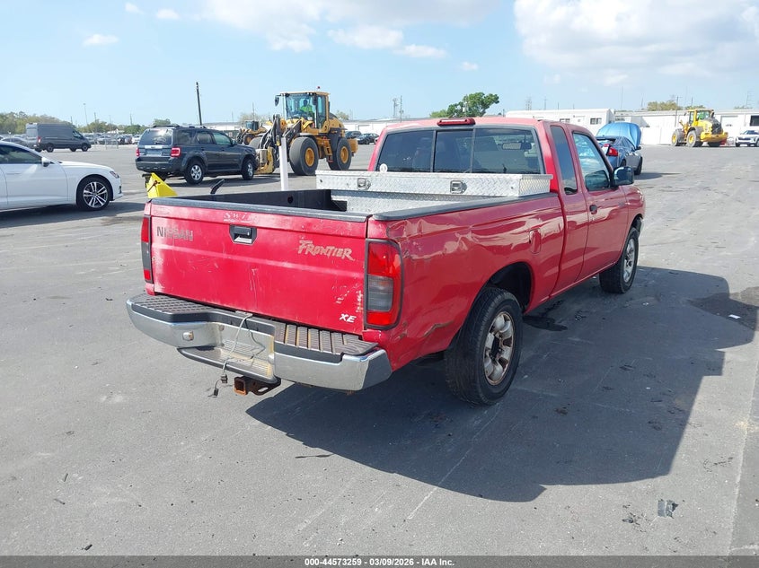 2000 Nissan Frontier Xe