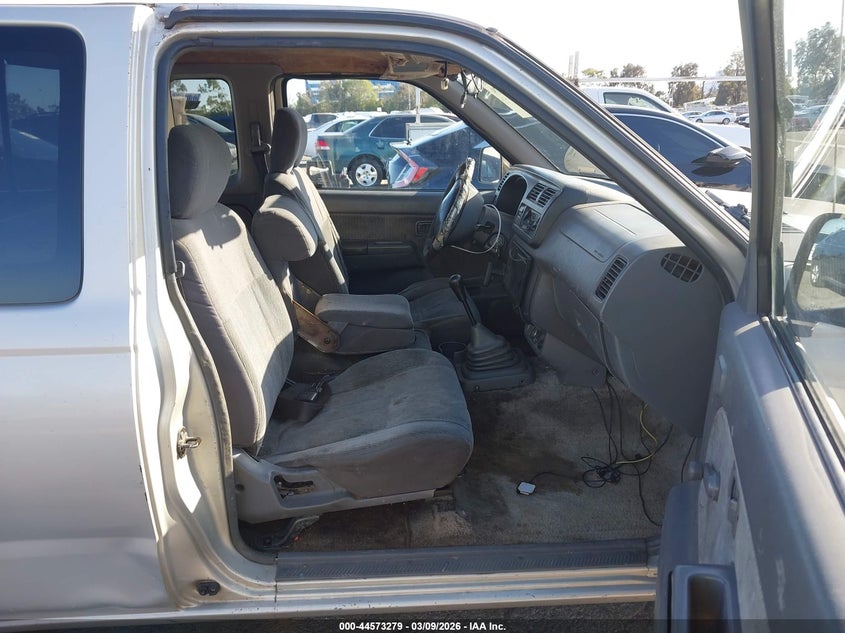 1999 Nissan Frontier Se/Xe