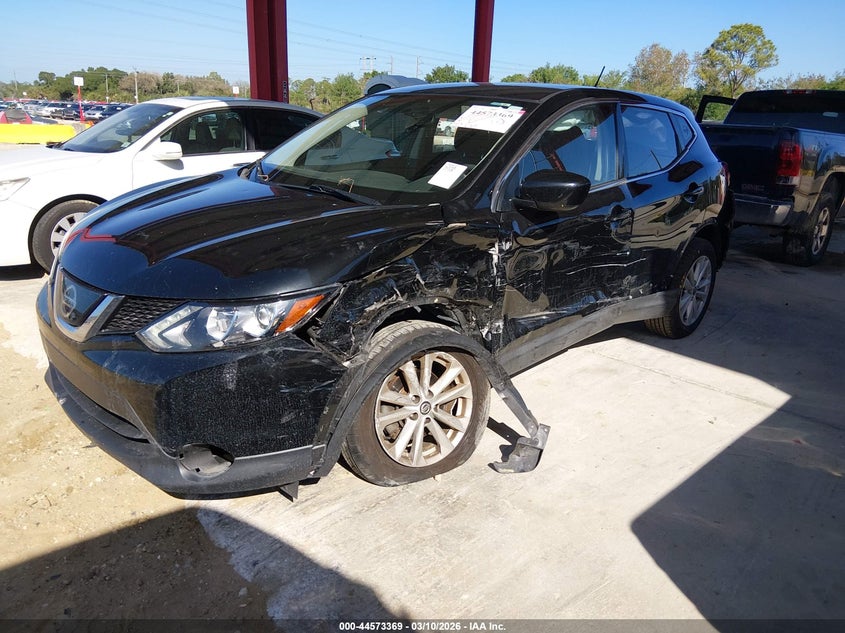 2019 Nissan Rogue Sport S
