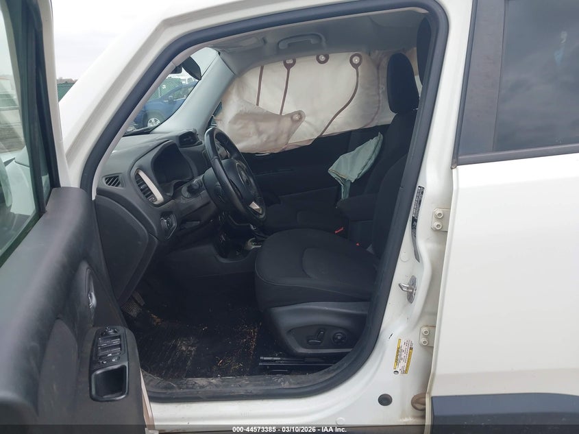 2015 JEEP RENEGADE auction photo 5
