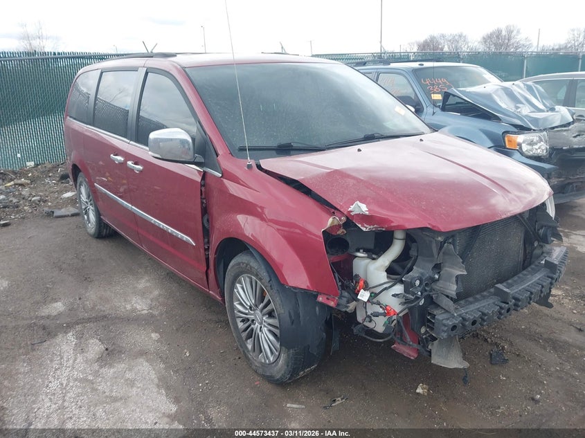 2016 Chrysler Town & Country Touring-L Anniversary Edition