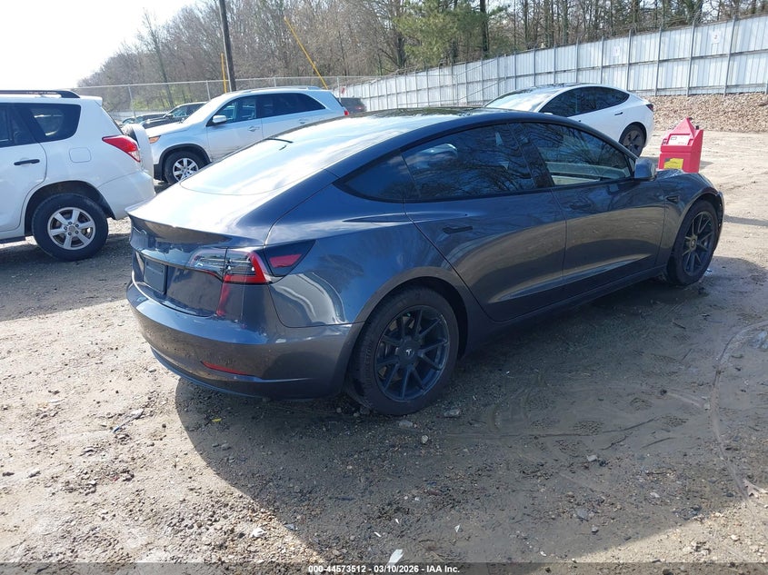 2022 Tesla Model 3 Rear-Wheel Drive