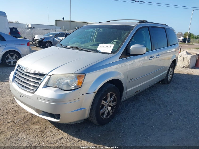 2008 Chrysler Town & Country Touring