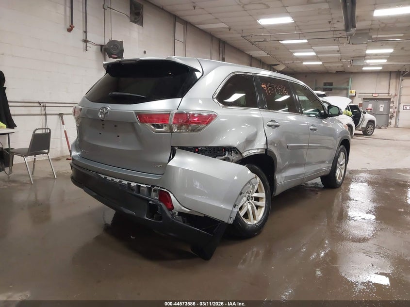 2016 Toyota Highlander Le V6