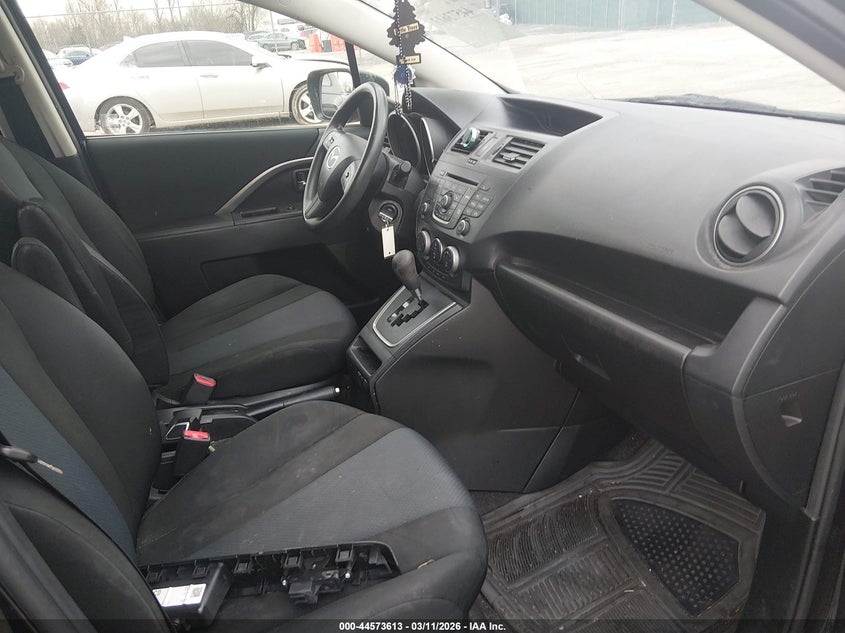 2015 Mazda Mazda5 Sport