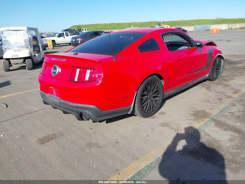 2011 Ford Mustang Gt Premium