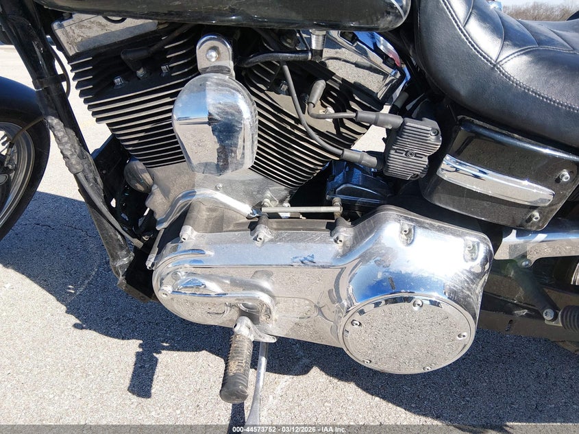 2011 Harley-Davidson Fxdc VIN: 1HD1GV414BC305646 Lot: 44573752