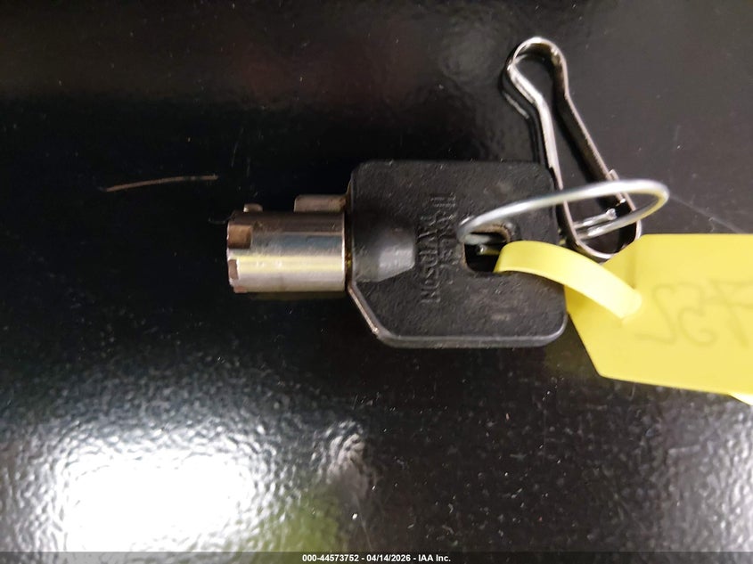 2011 Harley-Davidson Fxdc VIN: 1HD1GV414BC305646 Lot: 44573752