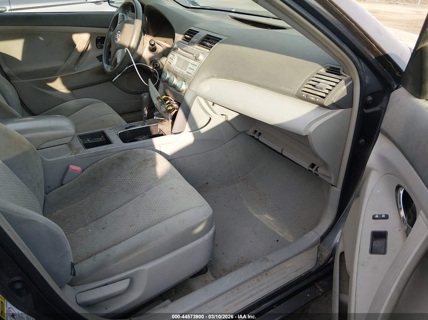 2009 Toyota Camry Le