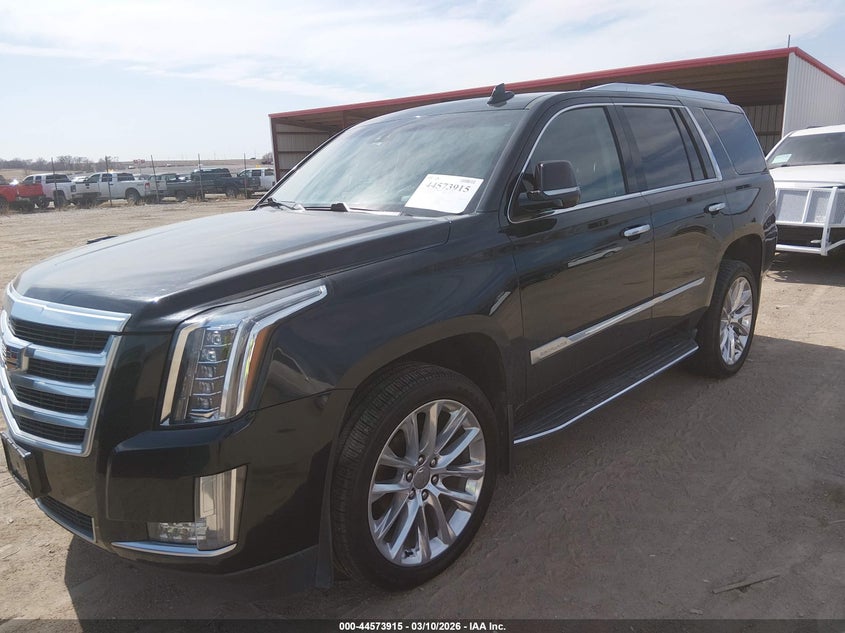 2016 Cadillac Escalade Luxury Collection