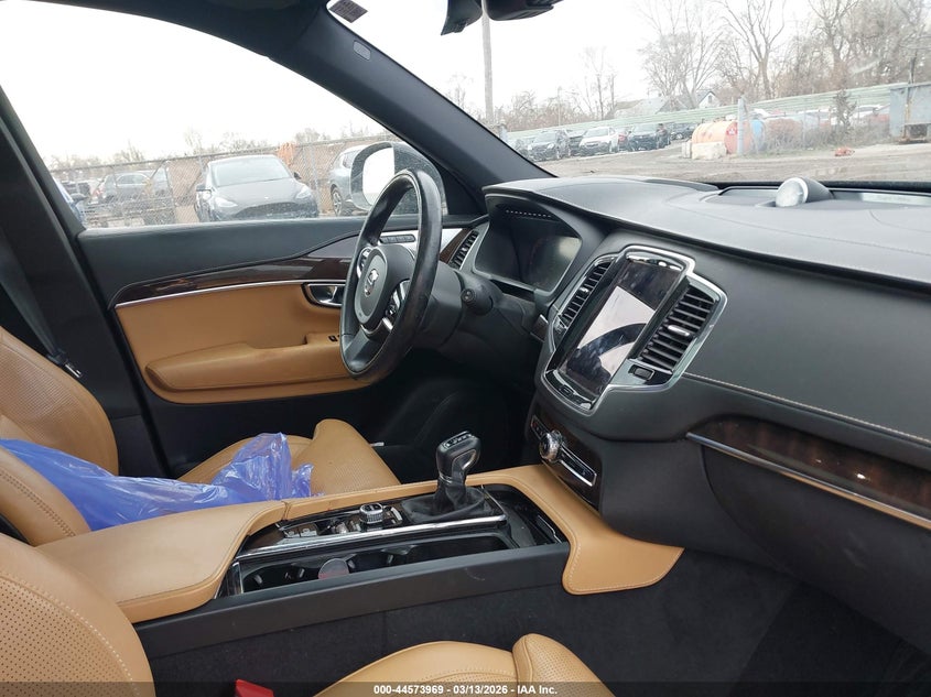 2017 Volvo Xc90 T6 Inscription