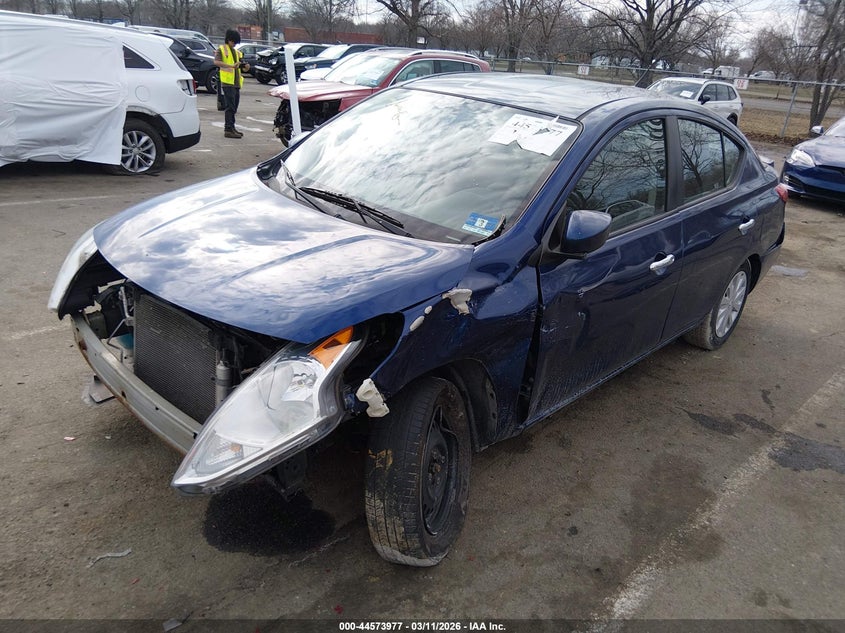 Vin: 3n1cn7ap5jl877786, lot: 45070857, nissan versa 1.6 sv 20182