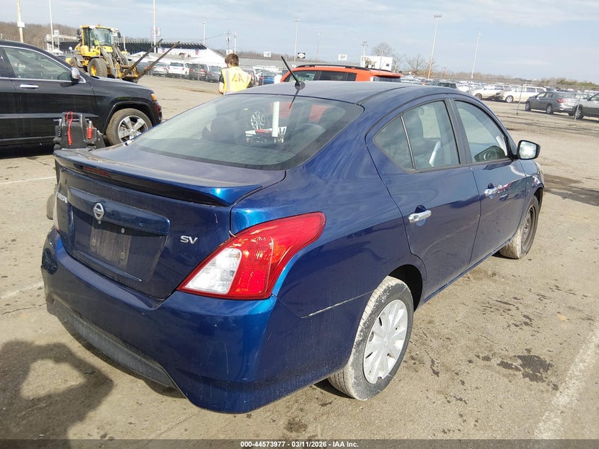 Vin: 3n1cn7ap5jl877786, lot: 45070857, nissan versa 1.6 sv 20184
