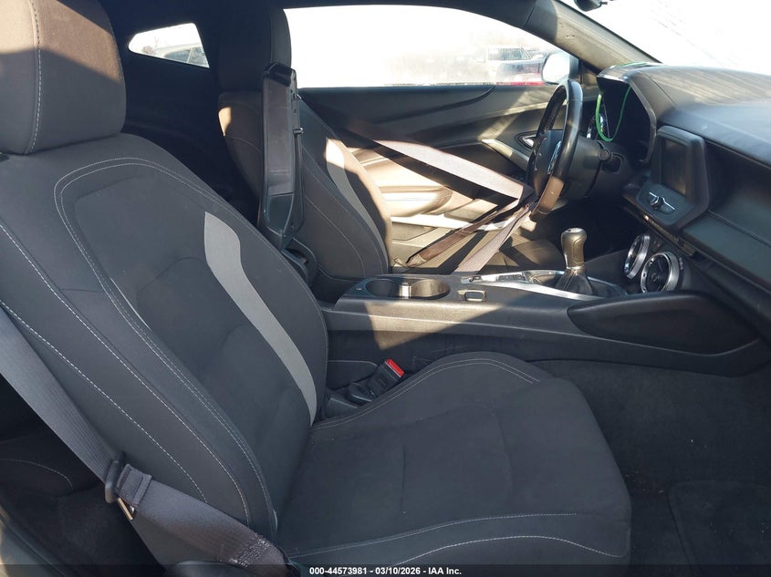 2017 Chevrolet Camaro 1Ls