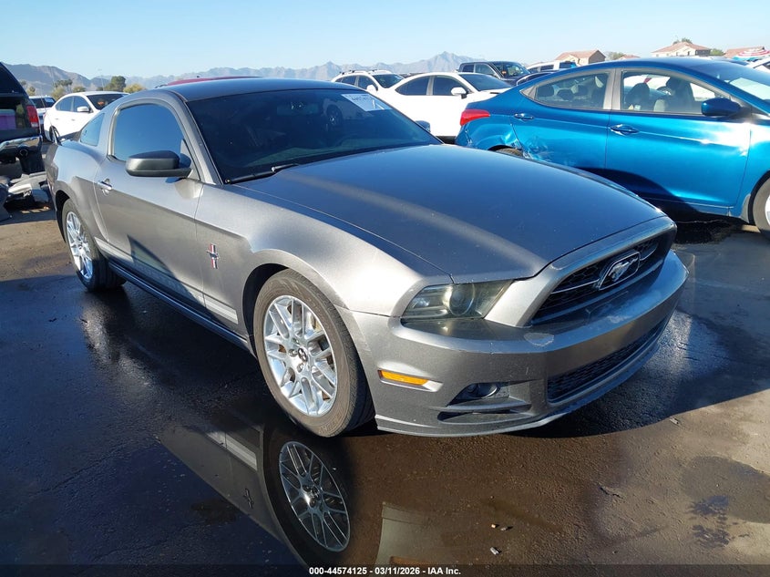 2013 Ford Mustang V6 Premium