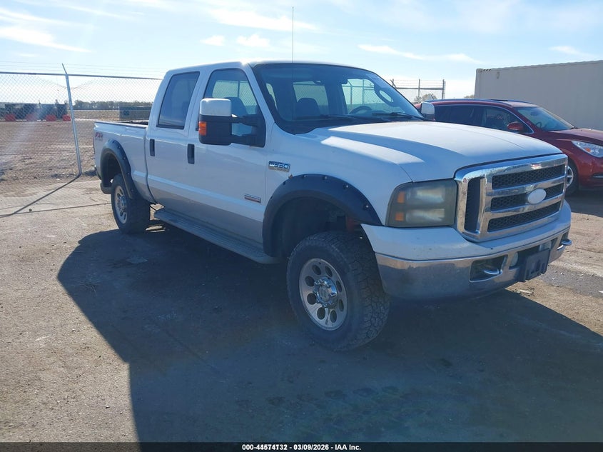 2006 FORD F-350 LARIAT/XL/XLT