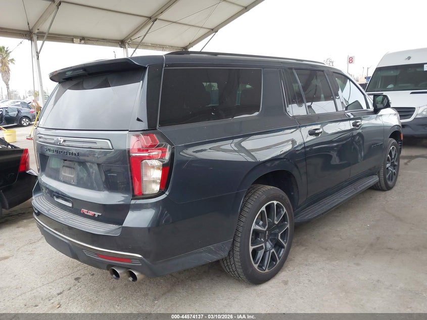 2022 Chevrolet Suburban 4Wd Rst