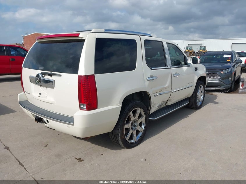 2007 Cadillac Escalade Standard