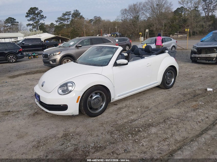 2016 Volkswagen Beetle 1.8T Denim
