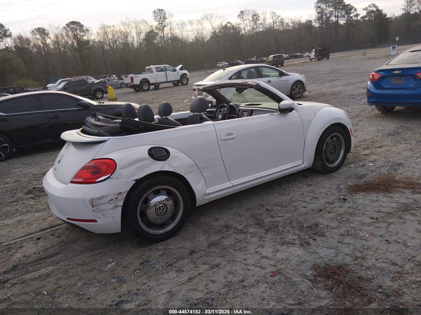 2016 Volkswagen Beetle 1.8T Denim